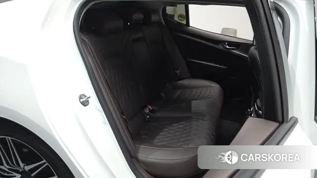 Kia Stinger Meister 2022 Белый из Кореи, фото 2