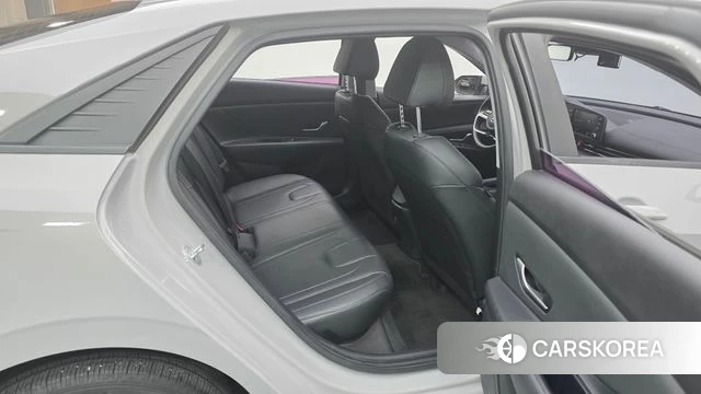 Hyundai Avante (CN7) 2020 Серебристо-серый из Кореи, фото 2