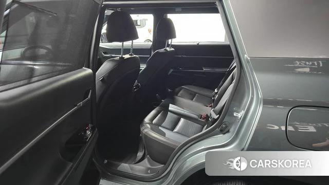 Ssangyong Torres 2023 Цвет галактики из Кореи, фото 2