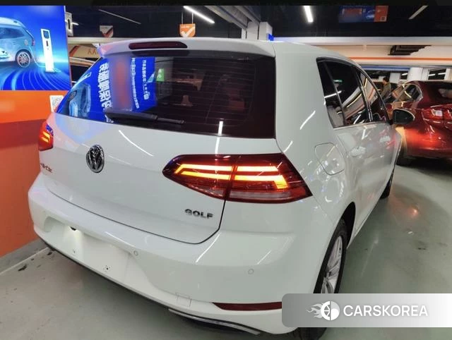 Volkswagen Golf 2018 Белый из Китая, фото 2
