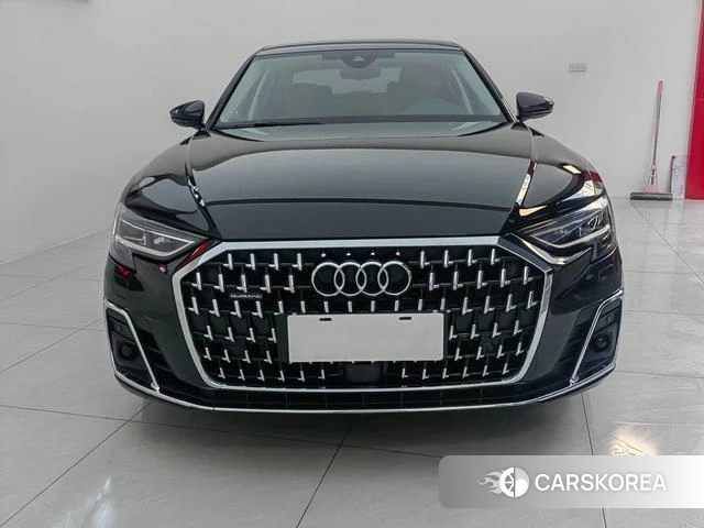 Audi A8 2023 Черный из Китая, фото 2