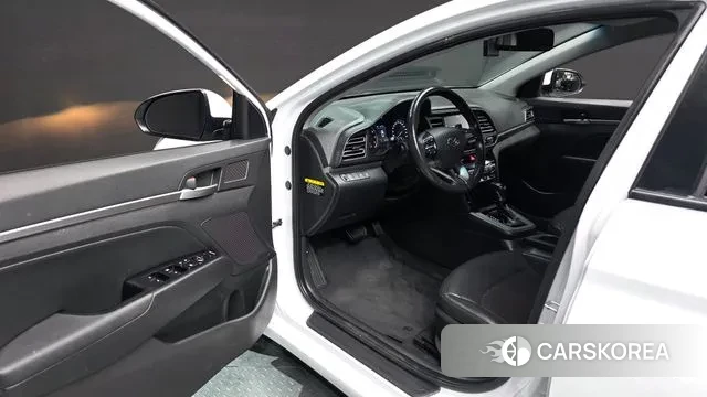 Hyundai The New Avante AD 2019 Белый из Кореи, фото 2