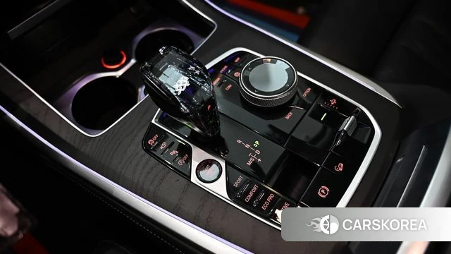 BMW X7 (G07) 2020 Черный из Кореи, фото 2