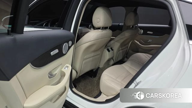 Mercedes-Benz GLC-Class X253 2019 Белый из Кореи, фото 2