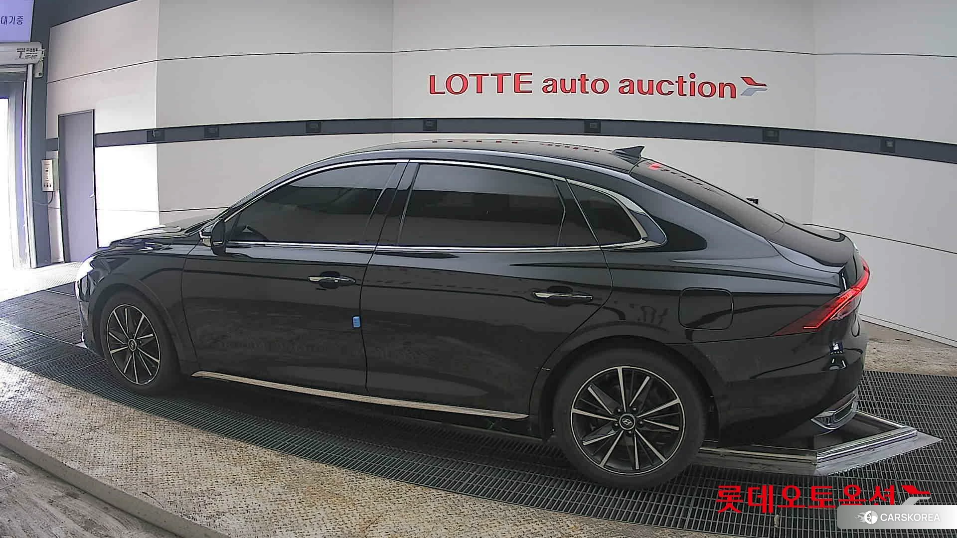 Hyundai Grandeur 2021 Midnight Black из Кореи, фото 2