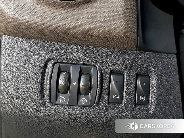 Renault Korea (Samsung) Clio 2018 Черный из Кореи, фото 2