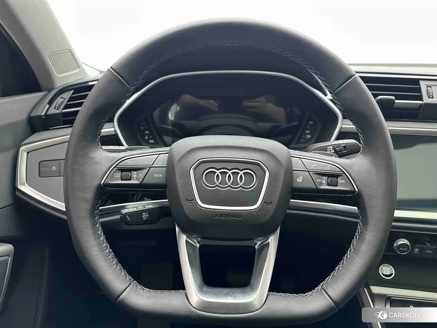 Audi Q3 2022 Белый из Китая, фото 2