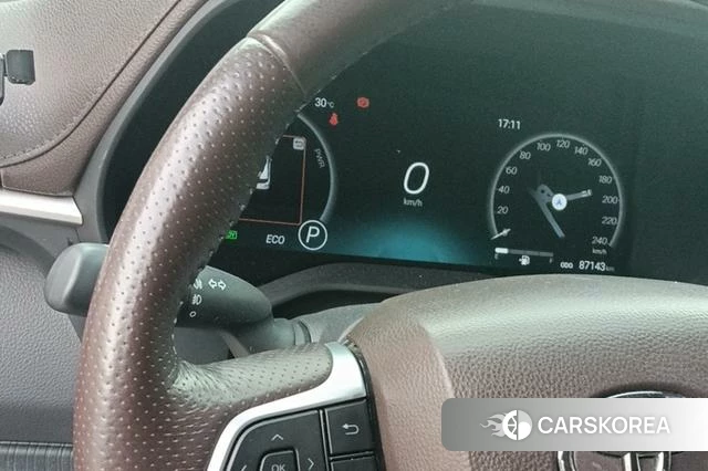 Toyota Saina 2022 Серебристо-серый из Китая, фото 2
