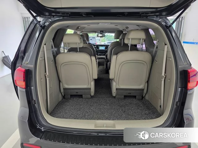 Kia The New Carnival 2019 Серый из Кореи, фото 2
