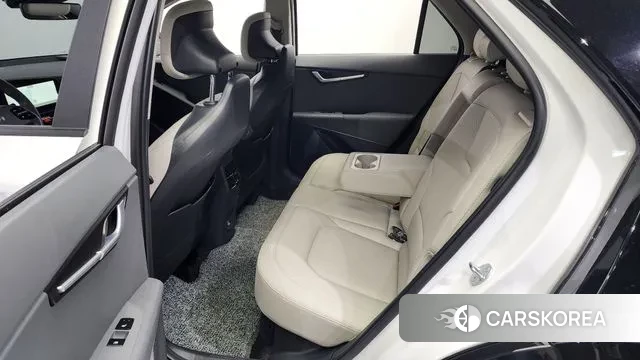 Kia Di Ol Nu Niro 2024 Белый из Кореи, фото 2