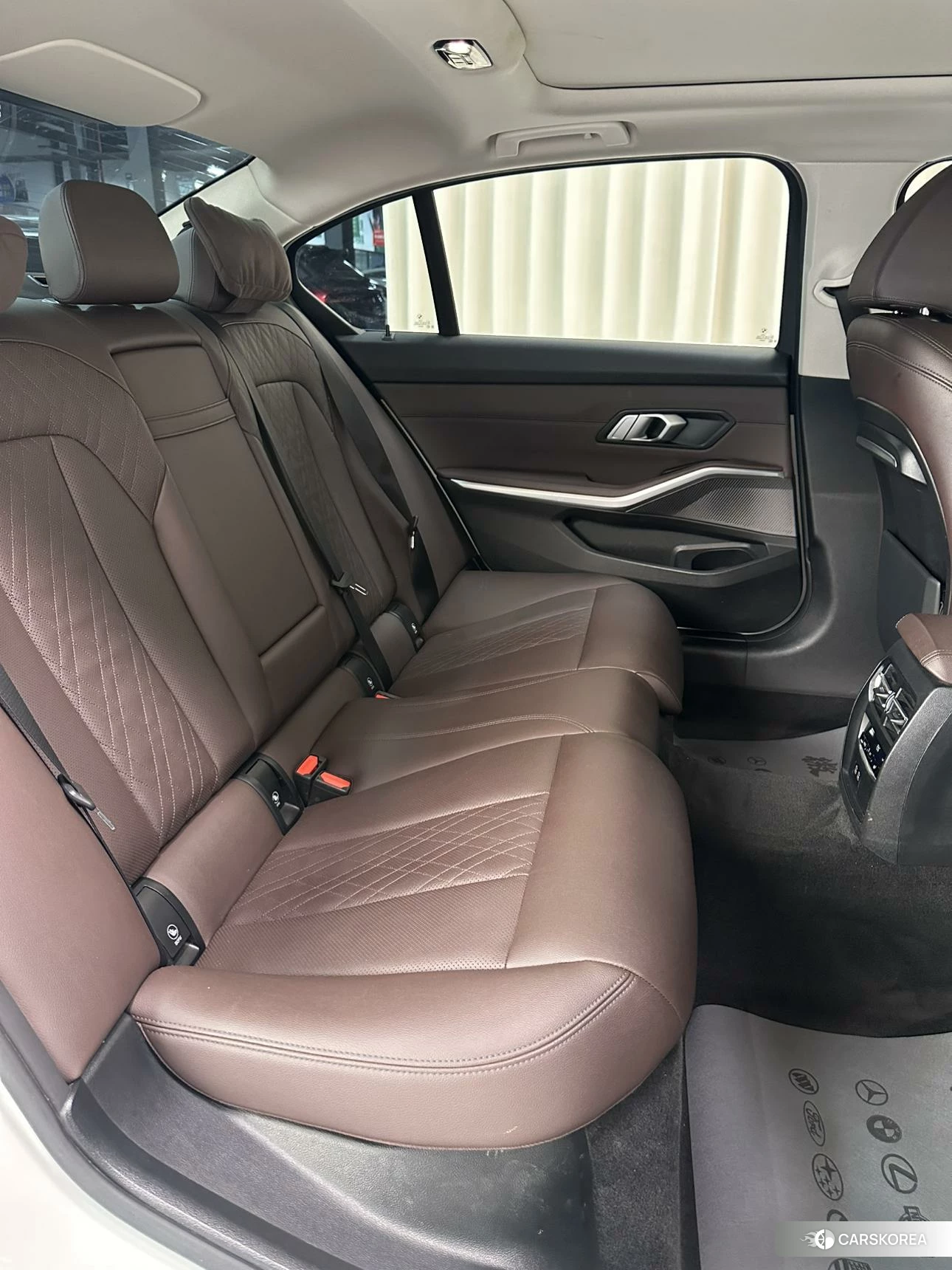 BMW 3 series 2021 Белый из Китая, фото 2