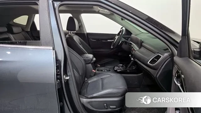 Kia The New Seltos 2023 Серый из Кореи, фото 2