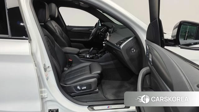 BMW X4 (G02) 2021 Белый из Кореи, фото 2
