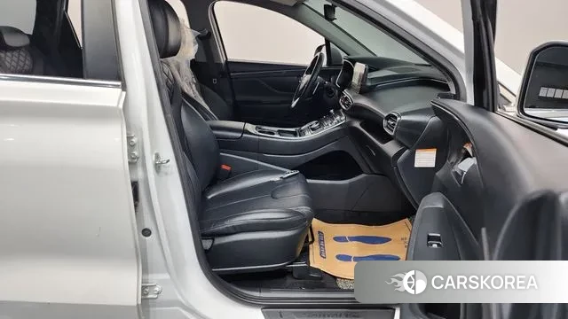 Hyundai The New Santa Fe 2021 Белый из Кореи, фото 2