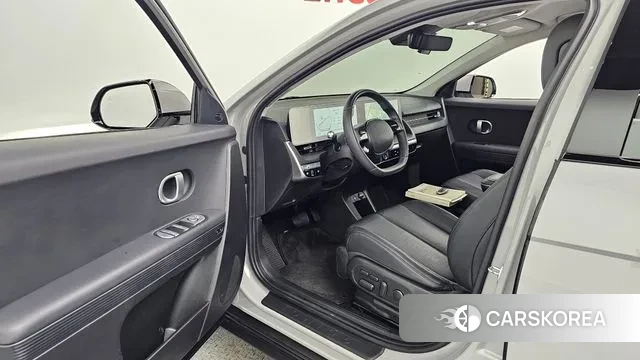 Hyundai Ionic 5 2022 Серебристо-серый из Кореи, фото 2