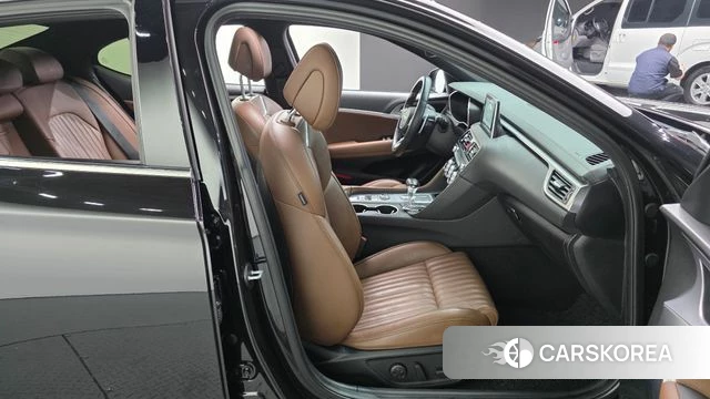 Genesis G70 2019 Черный из Кореи, фото 2