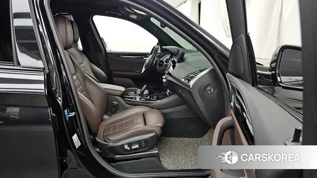 BMW X3 (G01) 2019 Черный из Кореи, фото 2