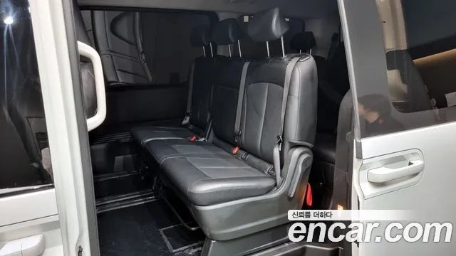 Hyundai Staria 2023 Белый из Кореи, фото 2