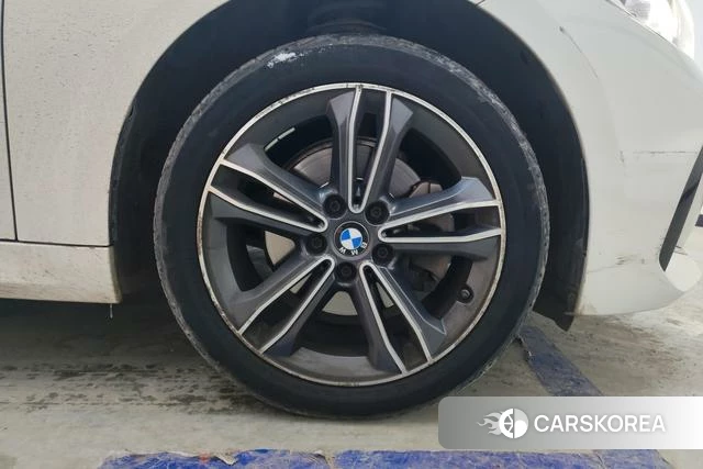 BMW 1 series 2021 Белый из Китая, фото 2