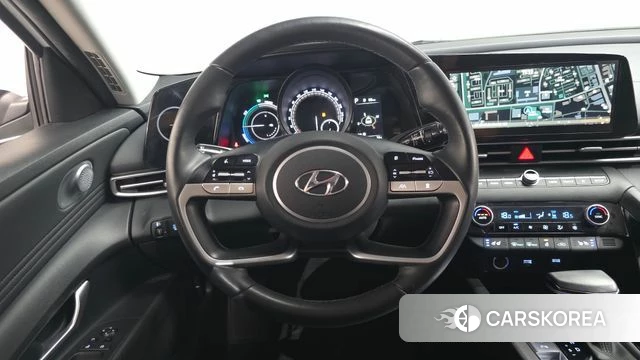 Hyundai Avante Hybrid (CN7) 2022 Белый из Кореи, фото 2