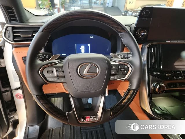 Lexus LX 4th Generation 2025 Жемчужный цвет из Кореи, фото 2