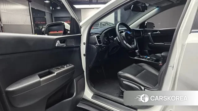 Kia Sportage The Bold 2021 Белый из Кореи, фото 2