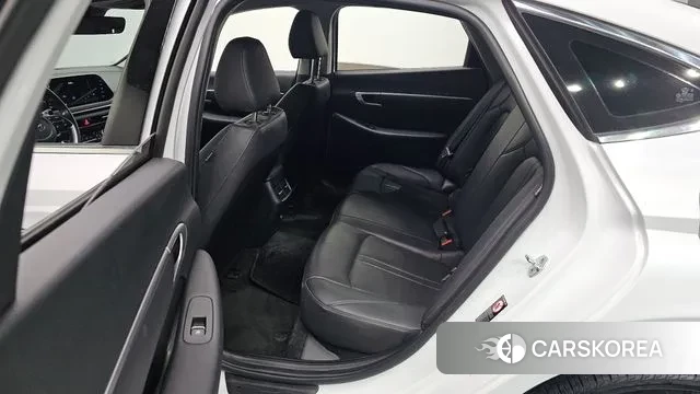 Hyundai Sonata (DN8) 2022 Белый из Кореи, фото 2