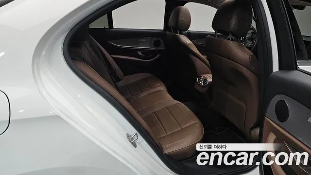 Mercedes-Benz E-Class W213 id 2698663 из Кореи 2