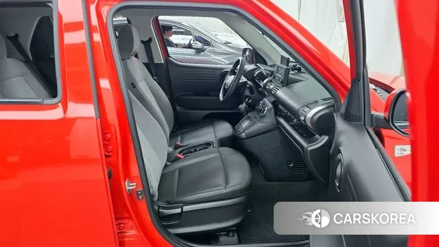 Hyundai Casper 2021 Красный из Кореи, фото 2