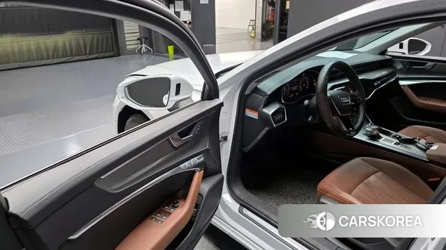 Audi A6 (C8) 2023 Белый из Кореи, фото 2