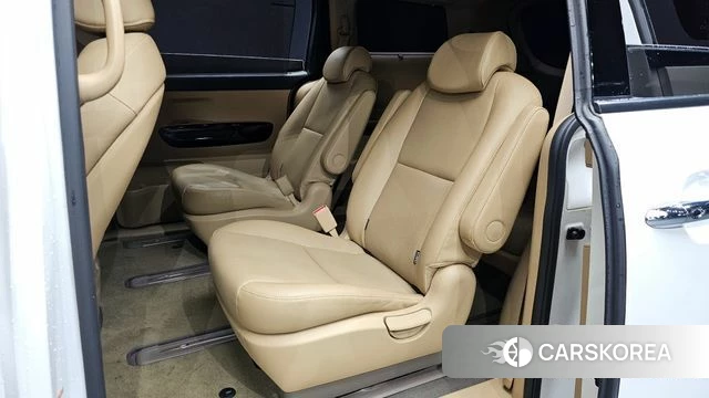 Kia The New Carnival 2018 Белый из Кореи, фото 2