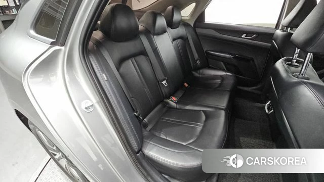 Kia K5 3rd generation 2021 Серебристо-серый из Кореи, фото 2