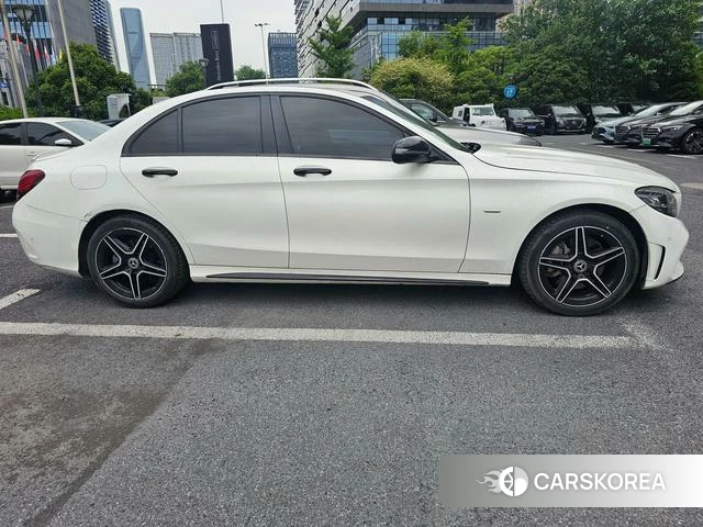 Mercedes-Benz Class C 2021 Белый из Китая, фото 2