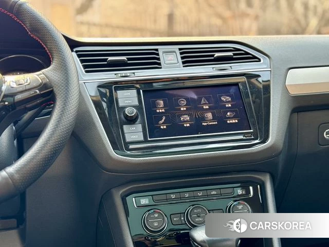 Volkswagen Tiguan L 2019 Серебристо-серый из Китая, фото 2