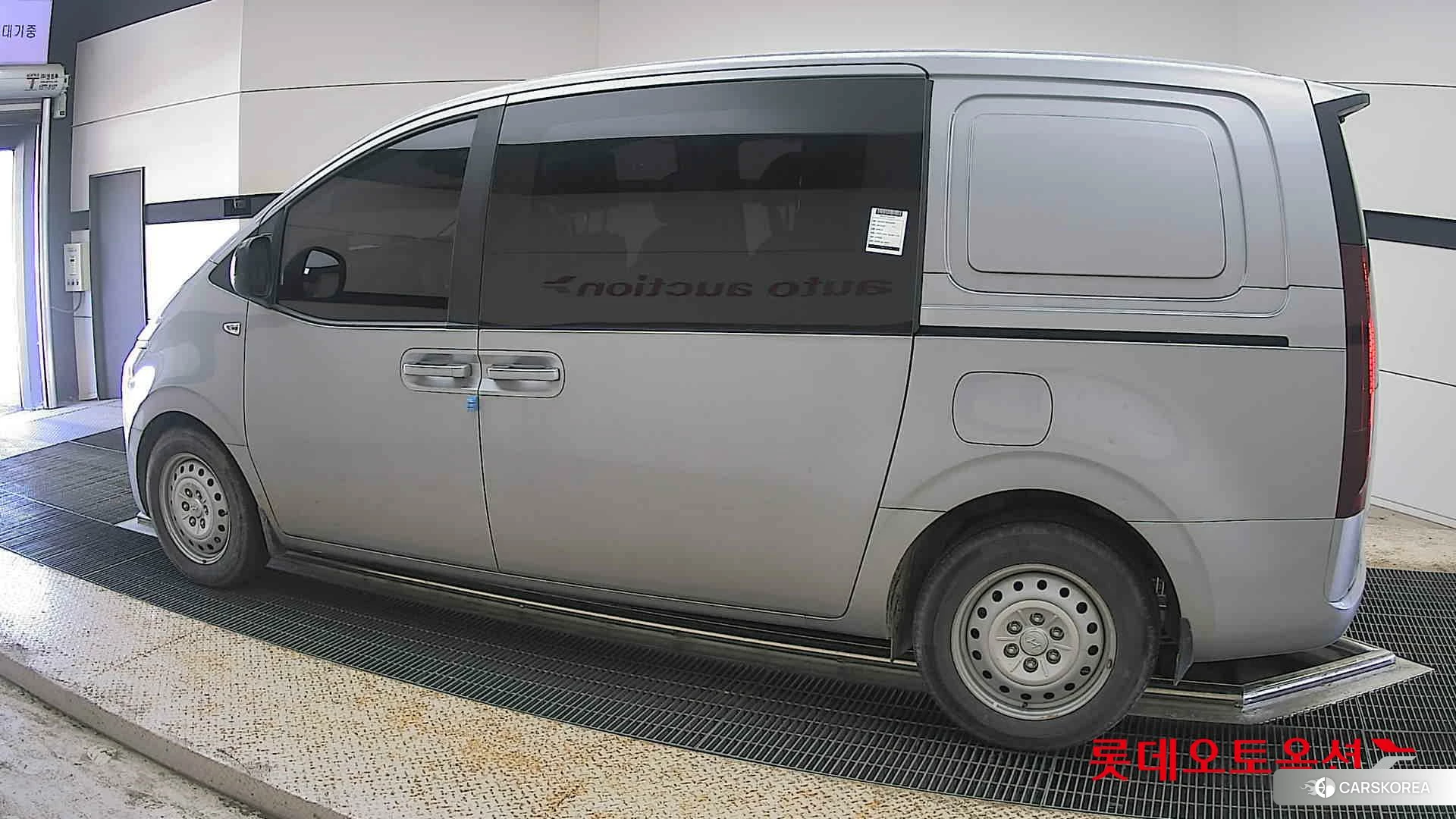 Hyundai Staria 2022 Другое из Кореи, фото 2