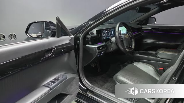 Hyundai Grandeur Hybrid (GN7) 2023 Черный из Кореи, фото 2