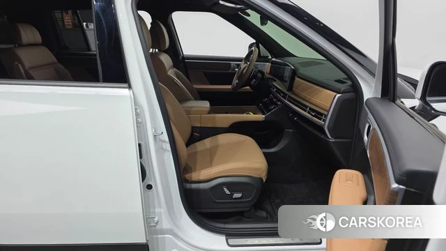 Hyundai Santa Fe (MX5) 2024 Белый из Кореи, фото 2