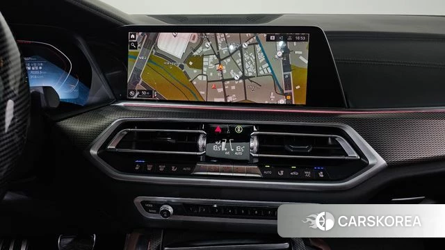 BMW X6 (G06) 2022 Белый из Кореи, фото 2