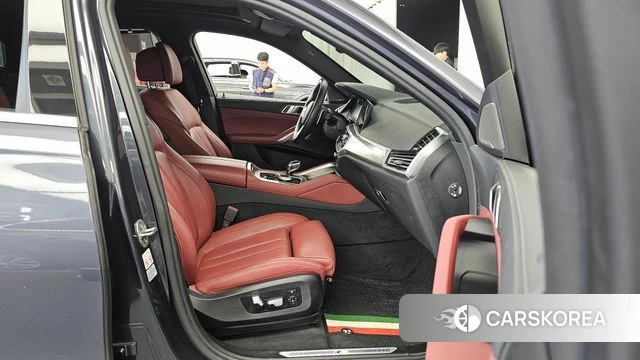 BMW X6 (G06) 2021 Серый из Кореи, фото 2