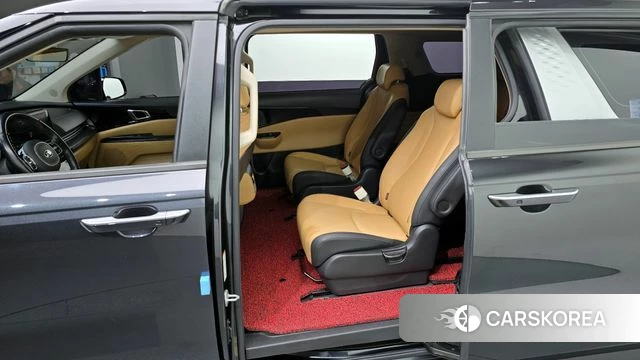 Kia Carnival 4th generation 2020 Серый из Кореи, фото 2