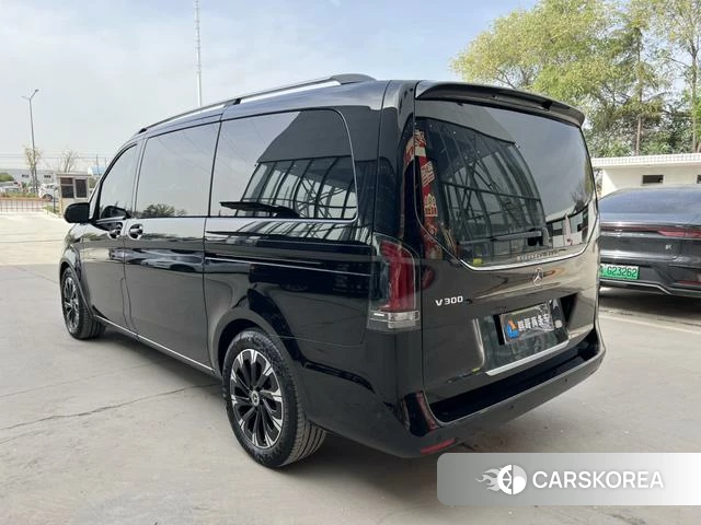 Mercedes-Benz V-class 2026 Черный из Китая, фото 2
