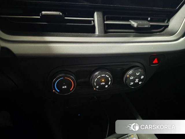 Chevrolet (GM Daewoo) Trax Crossover 2024 Белый из Кореи, фото 2