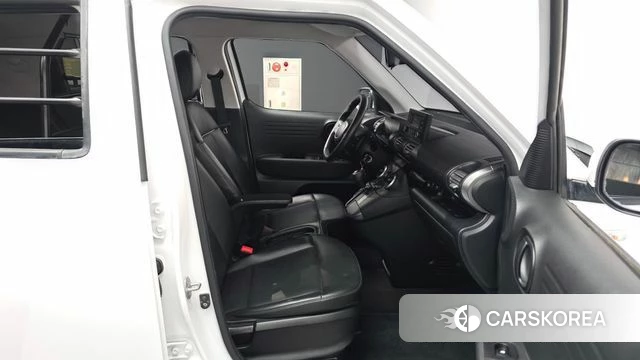 Hyundai Casper 2022 Белый из Кореи, фото 2