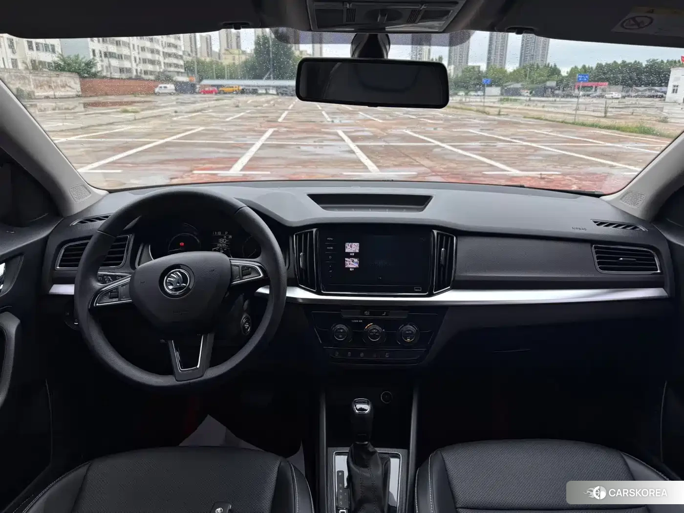 Skoda Kamiq 2022 Champagne/brown из Китая, фото 2