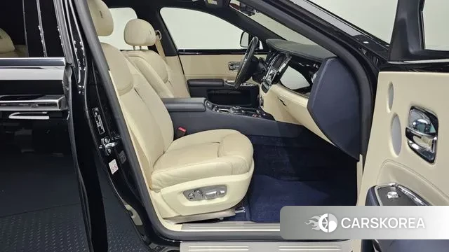 Rolls-Royce Ghost 2019 Черный из Кореи, фото 2