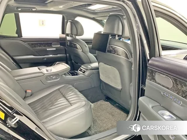 Genesis G90 (RS4) 2023 Черный из Кореи, фото 2