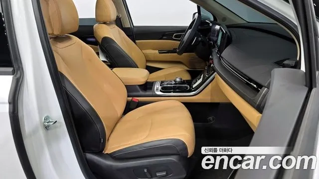 Kia Carnival 4th generation 2023 Белый из Кореи, фото 2