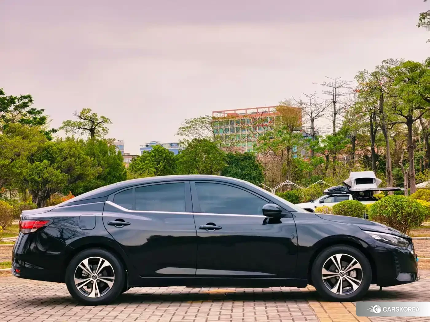 Nissan Sylphy 2024 Черный из Китая, фото 2