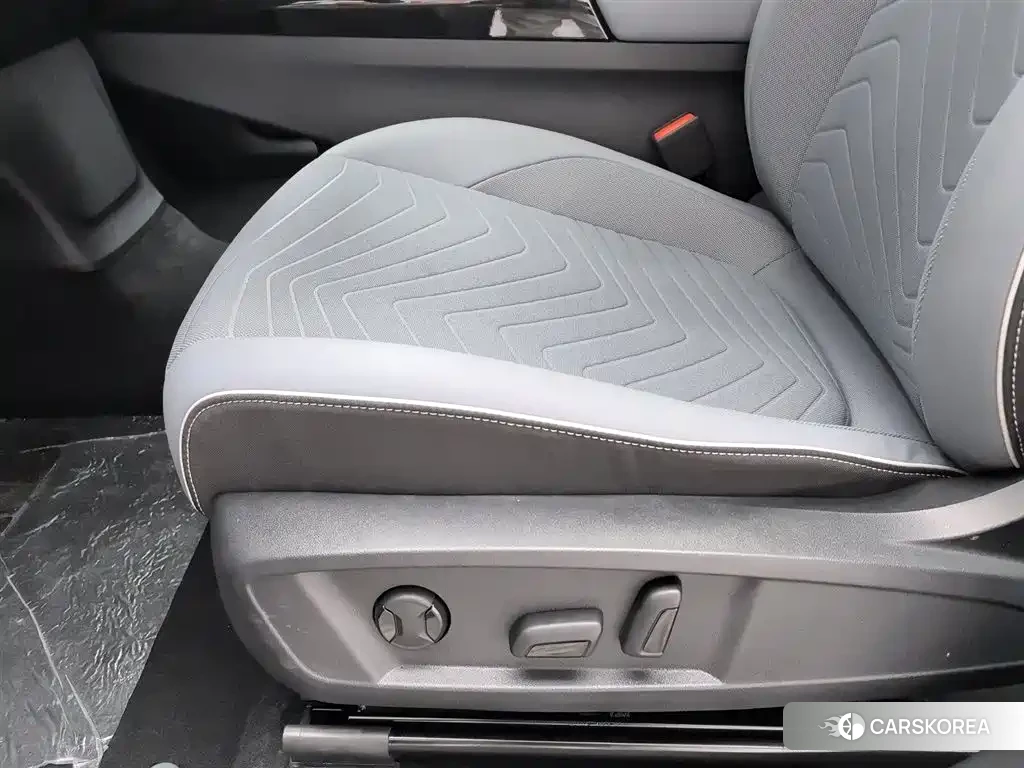 Volkswagen ID.3 2025 Silver/gray из Китая, фото 2