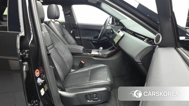 Land Rover Range Rover Evoque 2nd Generation 2025 Черный из Кореи, фото 2